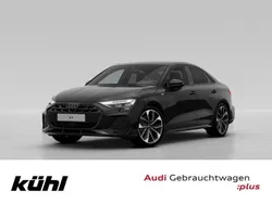 Mythosschwarz metallic Gebraucht 2024 Audi A3 S-Line Limousine | 43.280 €