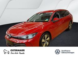 Chilirot metallic Gebraucht 2025 VW Passat Elegance Kombi | 34.590 € (Guter Preis)