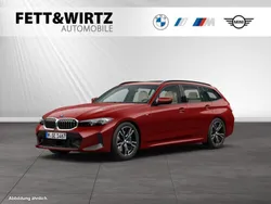 Melbourne rot metallic Gebraucht 2024 BMW 330 M Sport Kombi | 40.444 € (Superpreis)