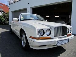 Weißmetallic (metallic) Gebraucht 1996 Bentley Azure Cabrio | 74.990 €