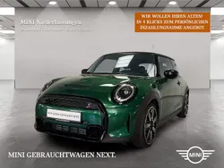 Grün Gebraucht 2023 Mini Cooper S Kleinwagen | 32.299 € (Teuer)