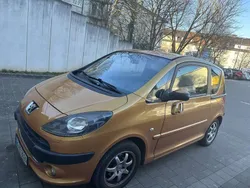 Peugeot 1007