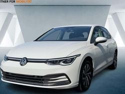 Weiß Gebraucht 2022 VW Golf VIII Style Limousine | 21.680 € (Superpreis)