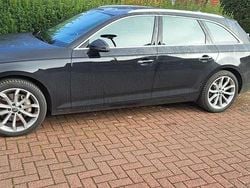 Schwarz Gebraucht 2017 Audi A4 Kombi | 15.000 € (Superpreis)