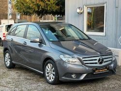 Grau Gebraucht 2014 Mercedes B200 Van / Kleinbus | 11.990 € (Superpreis)