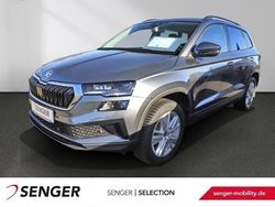 Graphitegrau met. Gebraucht 2024 Skoda Karoq Selection SUV | 36.990 € (Fairer Preis)
