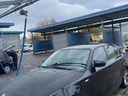 Schwarz Gebraucht 2010 BMW 118 Kleinwagen | 3.800 € (Fairer Preis)