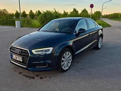 Blau Gebraucht 2018 Audi A3 Limousine | 14.000 € (Fairer Preis)
