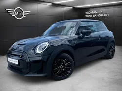 Schwarz Gebraucht 2023 Mini Cooper SE Classic Kleinwagen | 21.880 € (Fairer Preis)