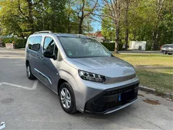 Silber Gebraucht 2024 Toyota Proace City Van | 34.500 € (Teuer)