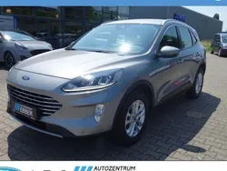 Silber Gebraucht 2021 Ford Kuga Titanium SUV | 22.975 € (Guter Preis)
