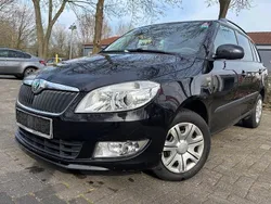 Schwarz Gebraucht 2011 Skoda Fabia Family Limousine | 3.390 € (Guter Preis)