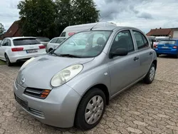 Silber Gebraucht 2004 Nissan Micra Visia Kleinwagen | 1.790 € (Etwas zu teuer)