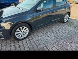 Grau Gebraucht 2018 VW Polo Highline Kleinwagen | 11.300 € (Guter Preis)