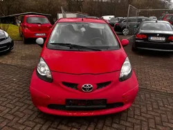 Rot Gebraucht 2006 Toyota Aygo Cool Kleinwagen | 700 € (Guter Preis)