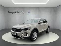 Grau Gebraucht 2022 VW T-Roc Life SUV | 23.990 € (Guter Preis)