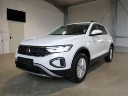 Weiß Gebraucht 2022 VW T-Roc Life SUV | 27.664 € (Etwas zu teuer)