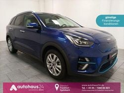 Blau Gebraucht 2021 Kia e-Niro Spirit SUV | 21.970 € (Guter Preis)