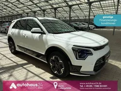 Weiß Gebraucht 2023 Kia e-Niro Vision SUV | 26.390 € (Guter Preis)