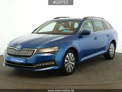 Blau Gebraucht 2022 Skoda Superb Ambition Kombi | 22.990 € (Guter Preis)