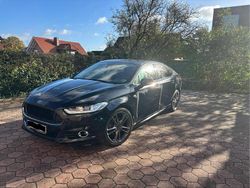 Schwarz Gebraucht 2017 Ford Mondeo Limousine | 18.000 €