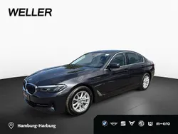 Grau Gebraucht 2022 BMW 530 Performance Limousine | 39.950 € (Guter Preis)