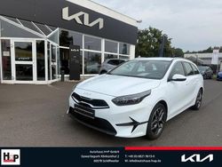 Weiß Gebraucht 2024 Kia Ceed Sportswagon Spirit Kombi | 25.280 € (Fairer Preis)