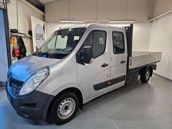 Grau Gebraucht 2017 Renault Master Limousine | 9.900 € (Fairer Preis)