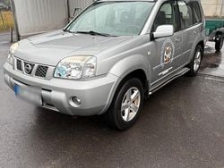 Silber Gebraucht 2003 Nissan X-Trail SUV | 3.149 €