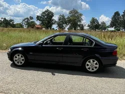 Blau Gebraucht 2000 BMW 323 Limousine | 3.100 € (Guter Preis)