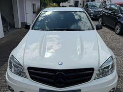 Weiß Gebraucht 2008 Mercedes C63 AMG AMG Limousine | 37.500 € (Etwas zu teuer)