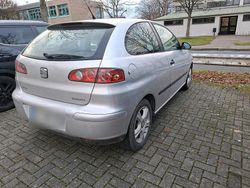 Silber Gebraucht 2004 Seat Ibiza Kleinwagen | 1.099 € (Guter Preis)