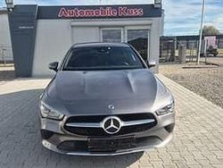 Grau Gebraucht 2023 Mercedes CLA250e Shooting Brake Kombi | 27.990 € (Guter Preis)