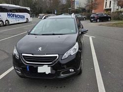 Schwarz Gebraucht 2013 Peugeot 2008 Active SUV | 4.800 € (Superpreis)