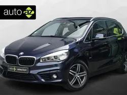 Blau Gebraucht 2018 BMW 218 Active Tourer Sport Line Van / Kleinbus | 16.800 € (Etwas zu teuer)