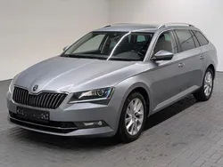 Business grau metallic Gebraucht 2018 Skoda Superb Kombi | 22.480 € (Etwas zu teuer)