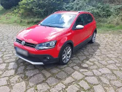 Rot Gebraucht 2016 VW Polo Cross Kleinwagen | 8.750 € (Fairer Preis)