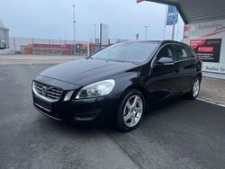 Schwarz Gebraucht 2012 Volvo V60 Momentum Kombi | 6.900 € (Fairer Preis)