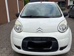 Weiß Gebraucht 2009 Citroën C1 Kleinwagen | 1.250 € (Guter Preis)