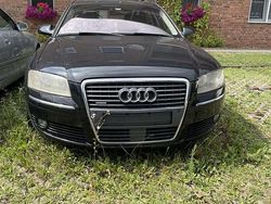 Gebraucht 2006 Audi A8 Limousine | 8.000 €