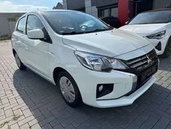 Weiß Gebraucht 2021 Mitsubishi Space Star Spirit Kleinwagen | 9.400 € (Guter Preis)