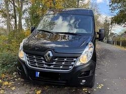 Schwarz Gebraucht 2017 Renault Master Van | 14.500 € (Teuer)