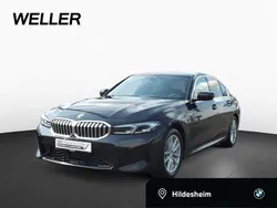 Black sapphire Gebraucht 2024 BMW 330 M Sport Limousine | 45.450 € (Fairer Preis)