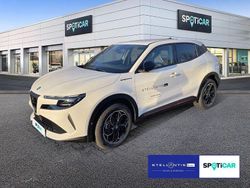 Weiß Gebraucht 2025 Alfa Romeo Junior Edizione Speciale SUV | 29.980 € (Etwas zu teuer)