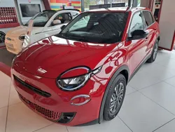 Rot Neu 2024 Fiat 600E Limousine | 32.490 €