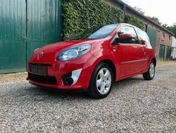 Rot Gebraucht 2011 Renault Twingo Kleinwagen | 2.950 € (Fairer Preis)
