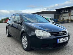 Schwarz Gebraucht 2006 VW Golf V Limousine | 2.450 € (Fairer Preis)