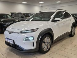 Weiß Gebraucht 2021 Hyundai Kona Premium SUV | 22.400 € (Fairer Preis)