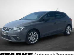 Grau Neu 2025 Seat Ibiza FR Limousine | 28.790 € (Teuer)