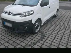 Weiß Gebraucht 2021 Citroën Jumpy Van / Kleinbus | 13.685 € (Superpreis)